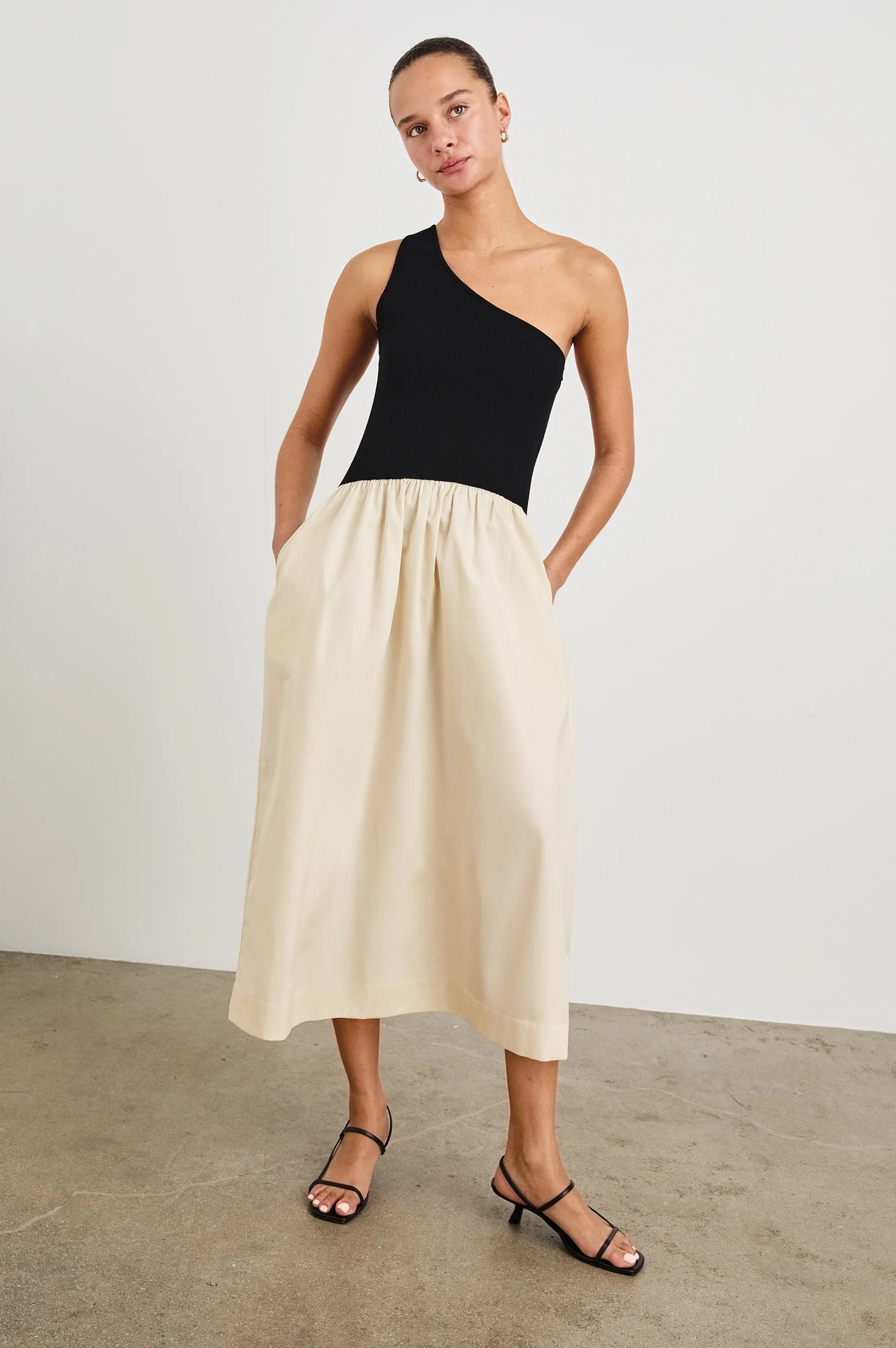 ANITA DRESS - BLACK IVORY - Image 4