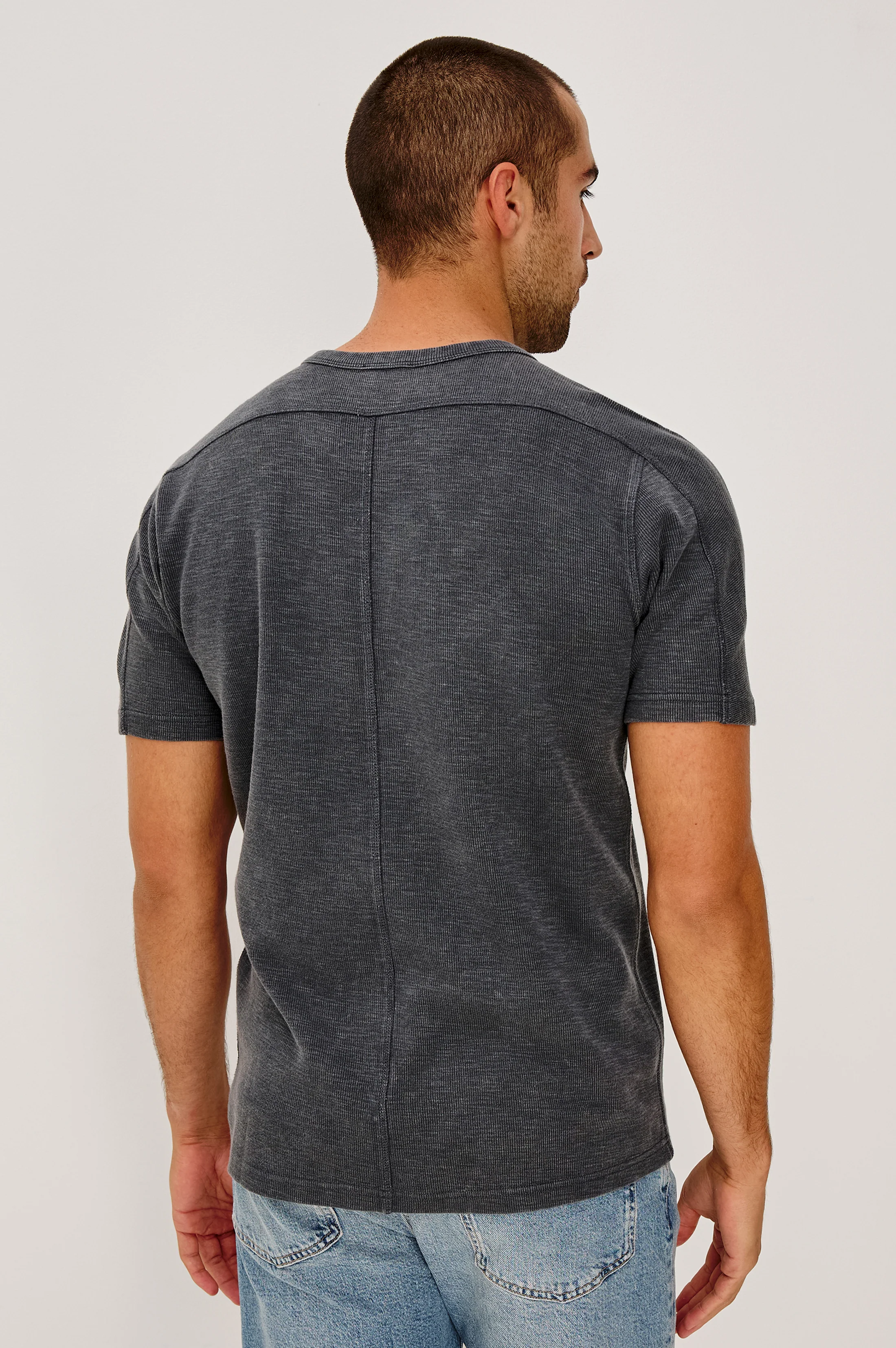 BROOKS T-SHIRT - WASHED BLACK - Image 4