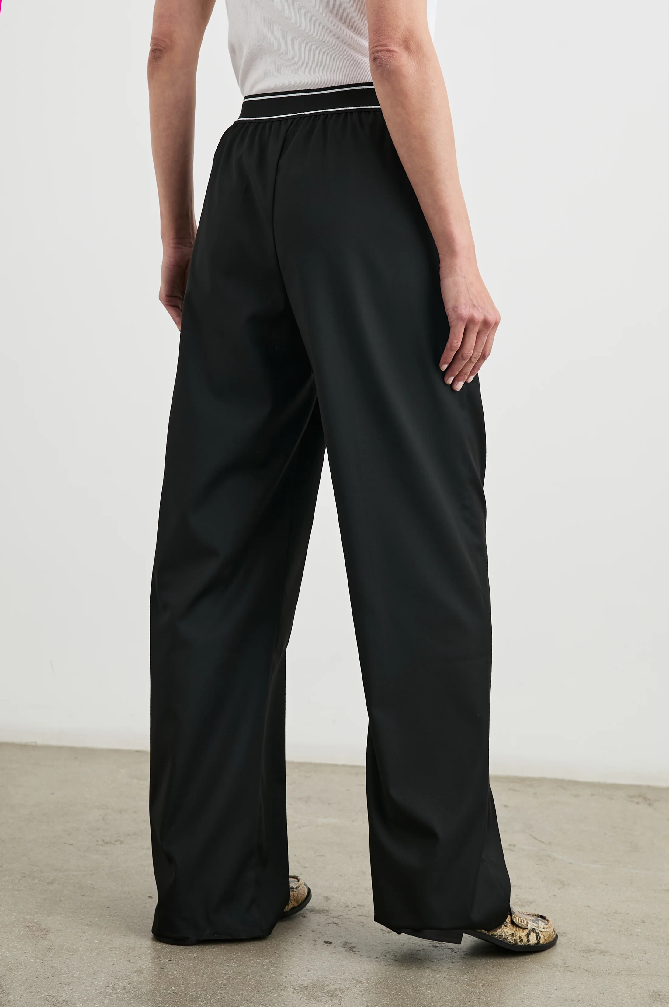 BRYNN PANT - BLACK - Image 2