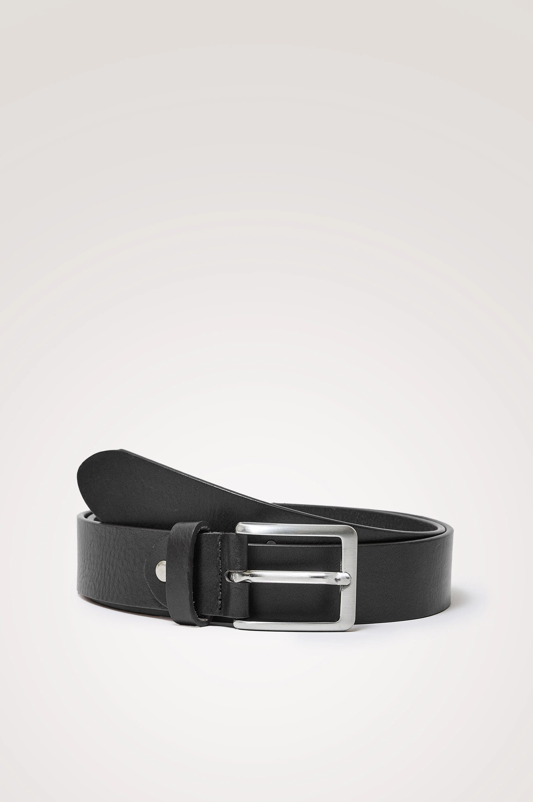 EASTON BELT - BLACK LEATHER - Image 2