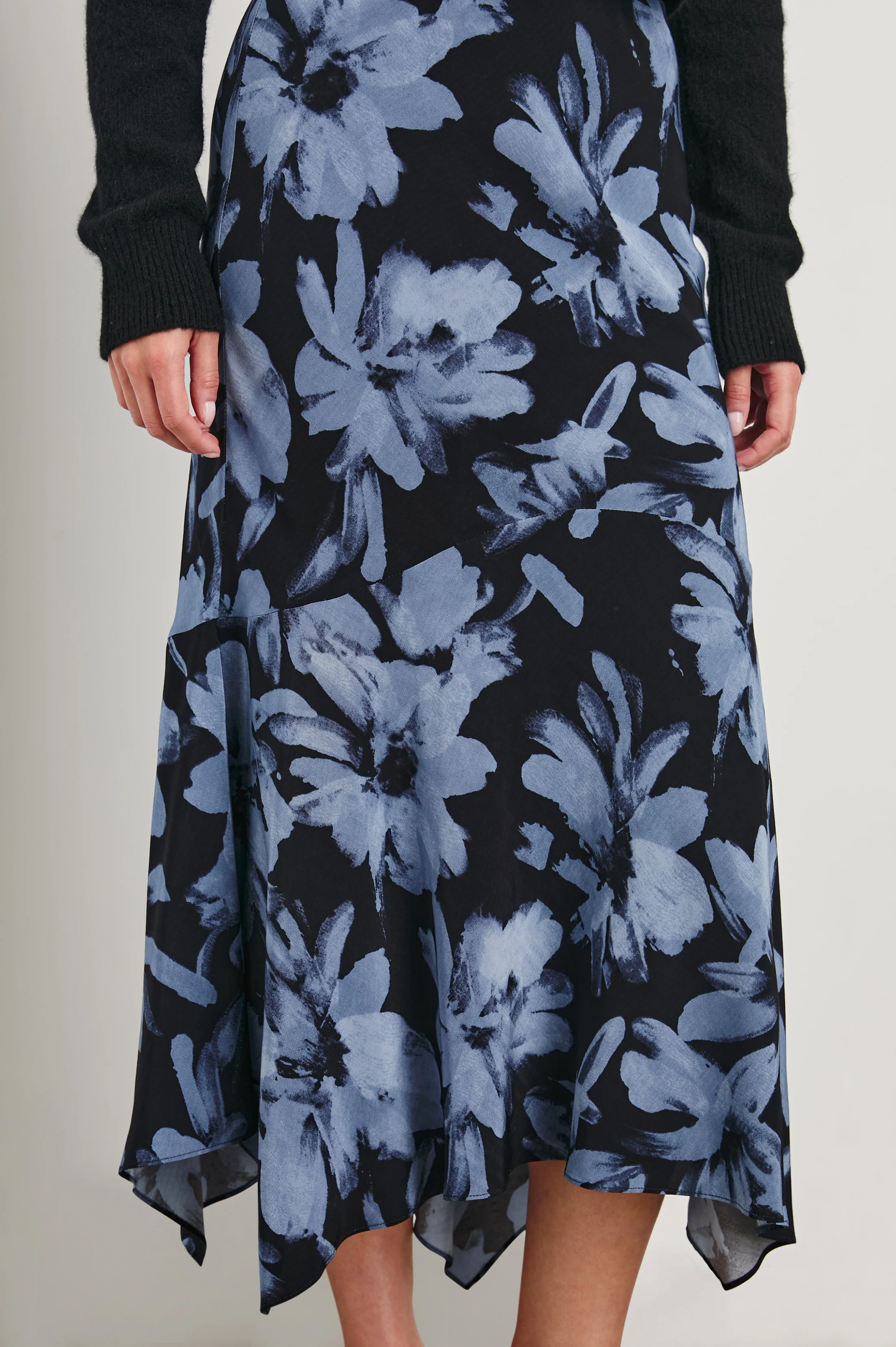 EDWINA SKIRT - MIDNIGHT LILY - Image 2