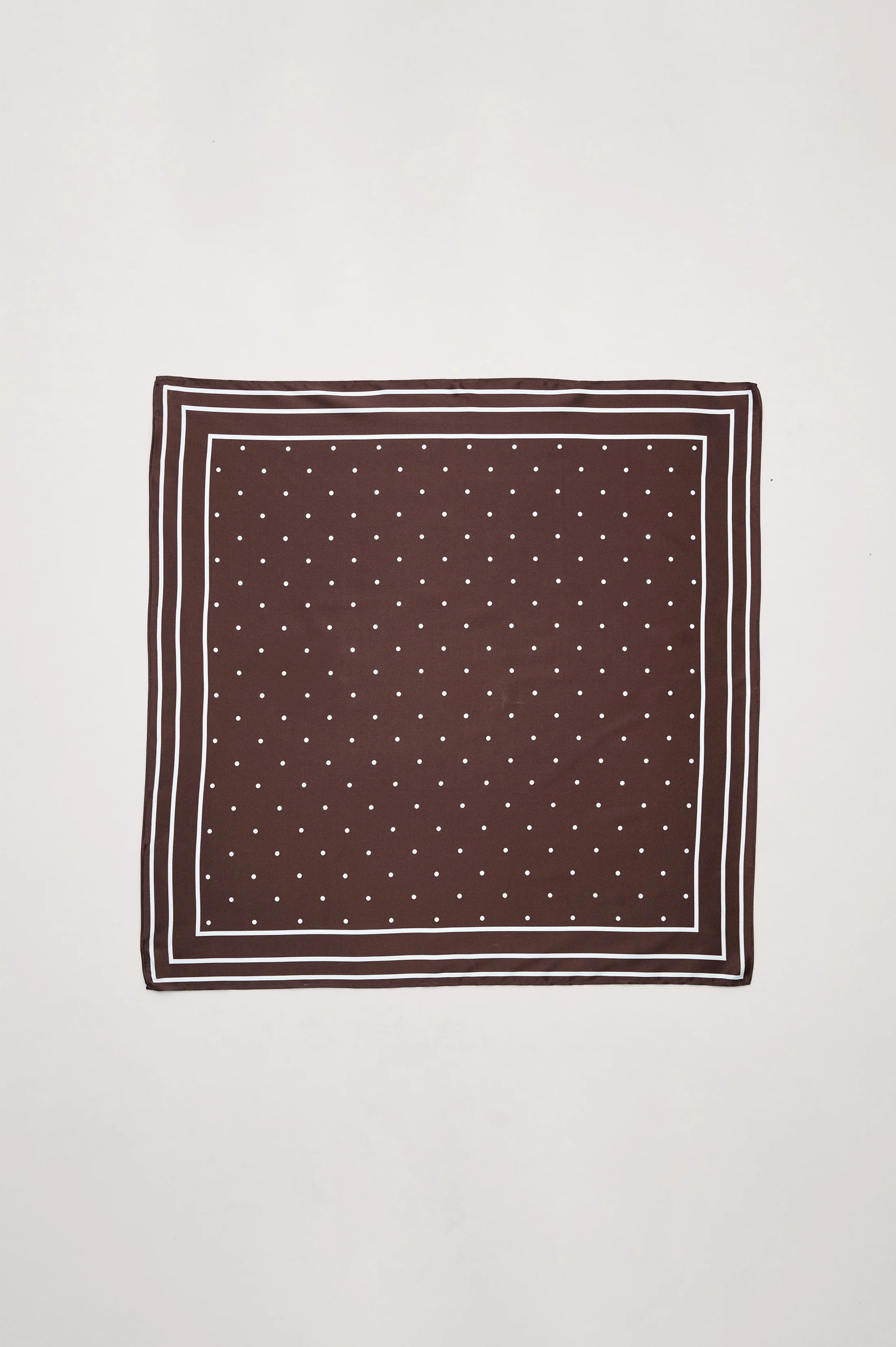 FINNA SILK SCARF - BROWN