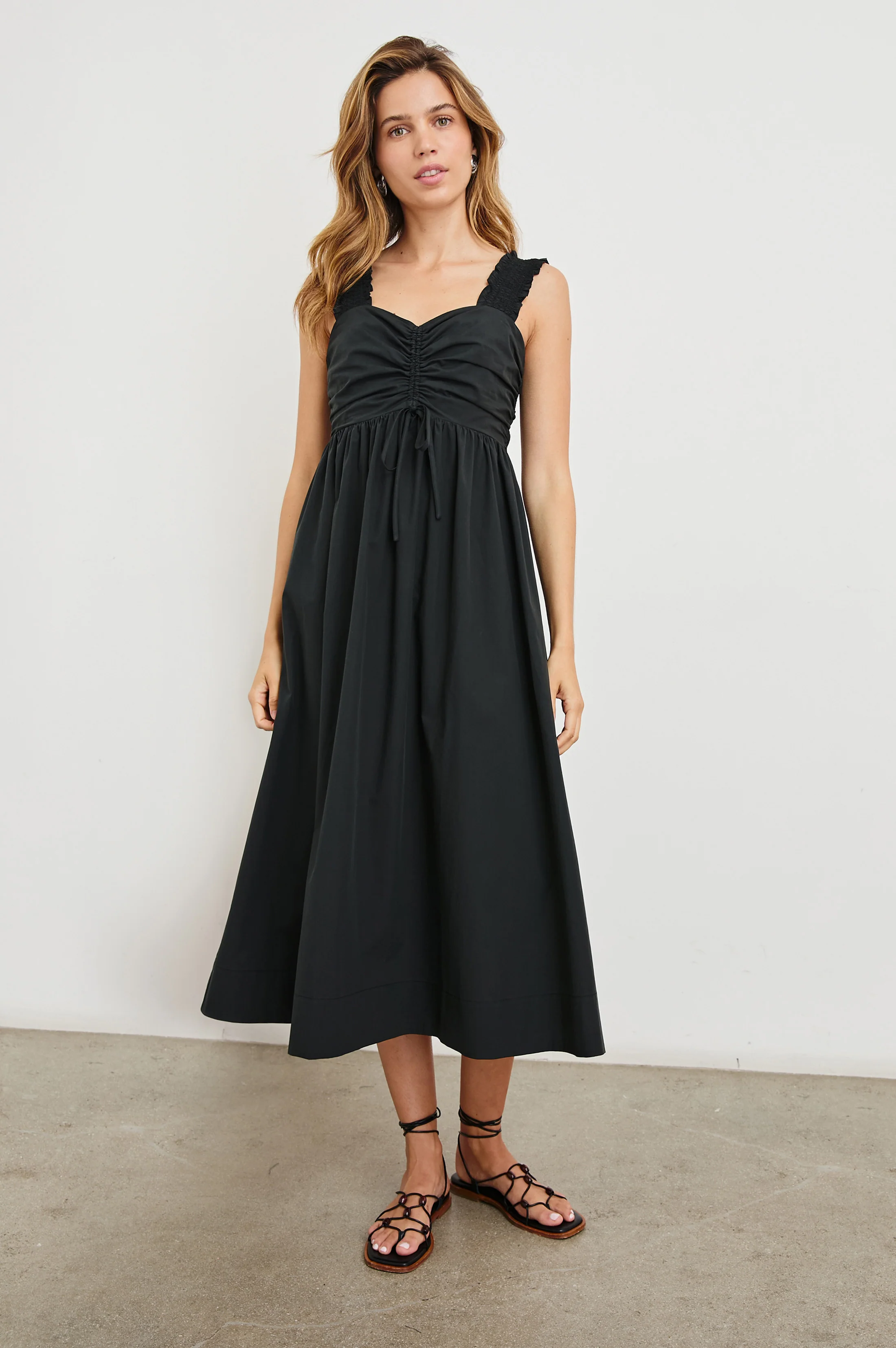 IRISA DRESS - BLACK - Image 4
