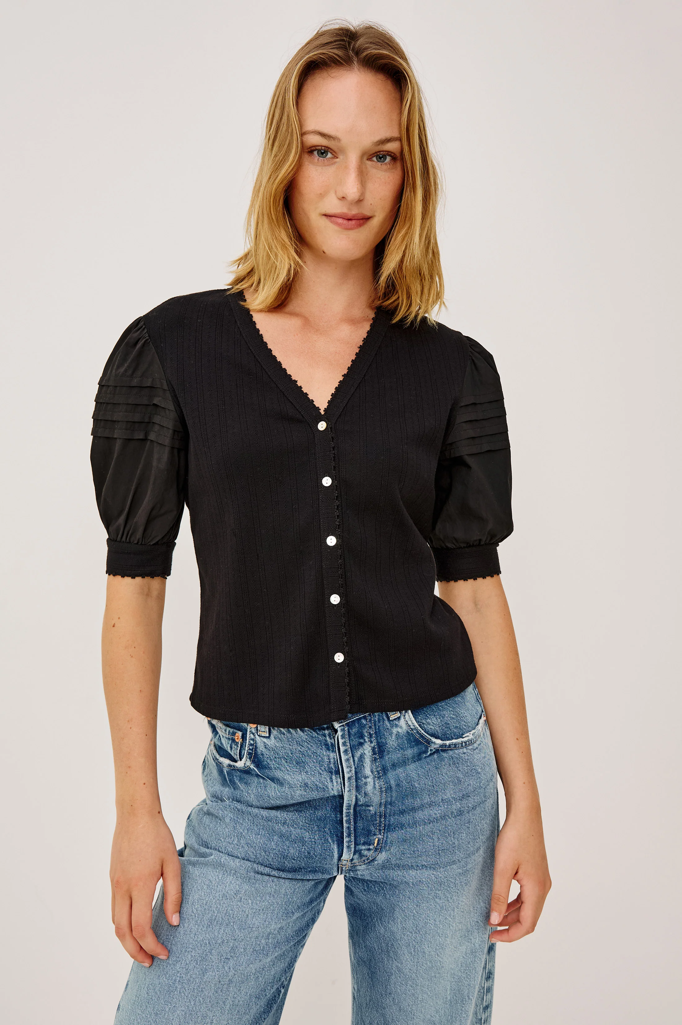 JESSIE SHIRT - BLACK