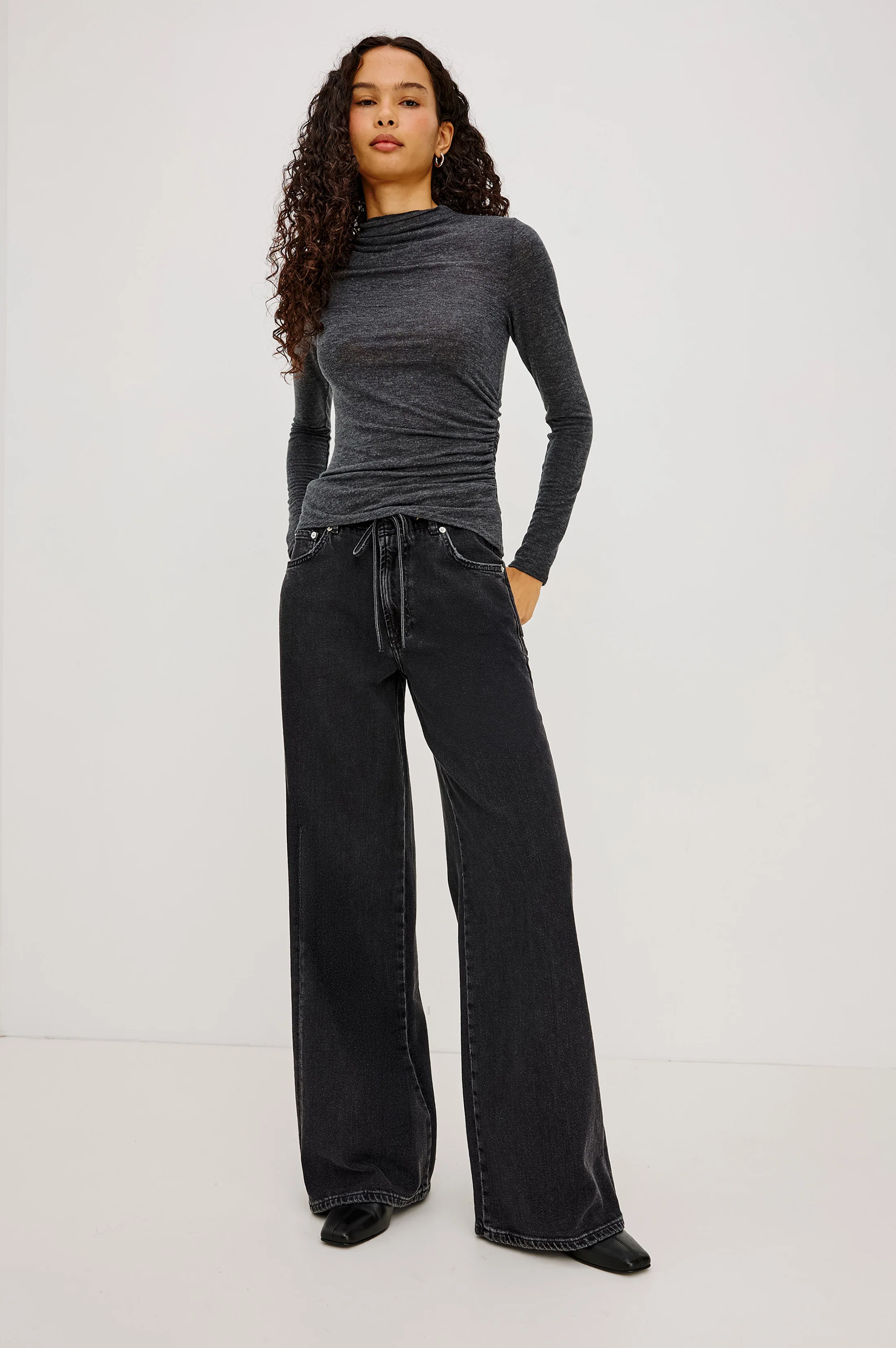 JOELLE TOP - CHARCOAL - Image 3
