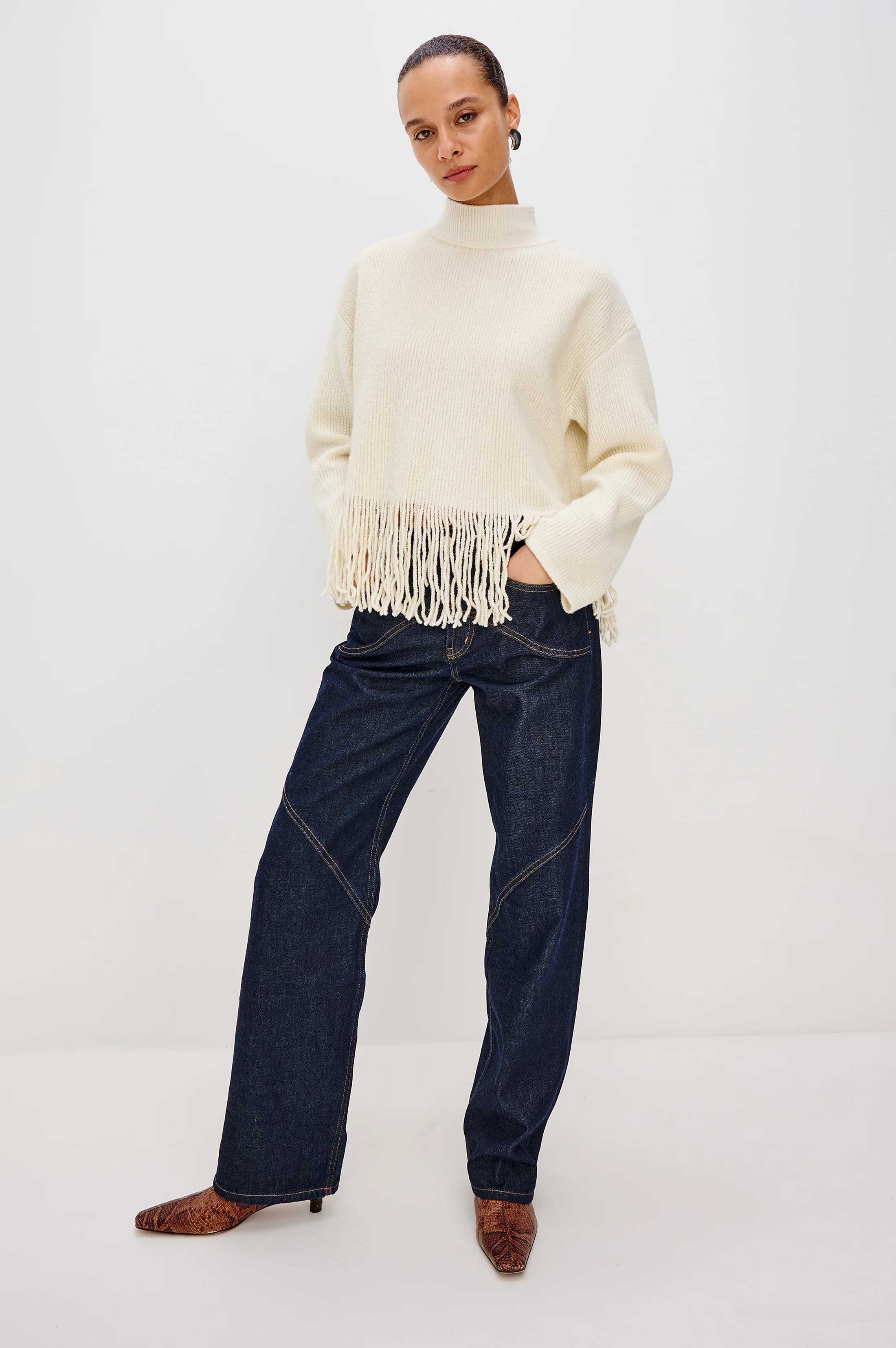 LISE SWEATER - IVORY FRINGE - Image 4