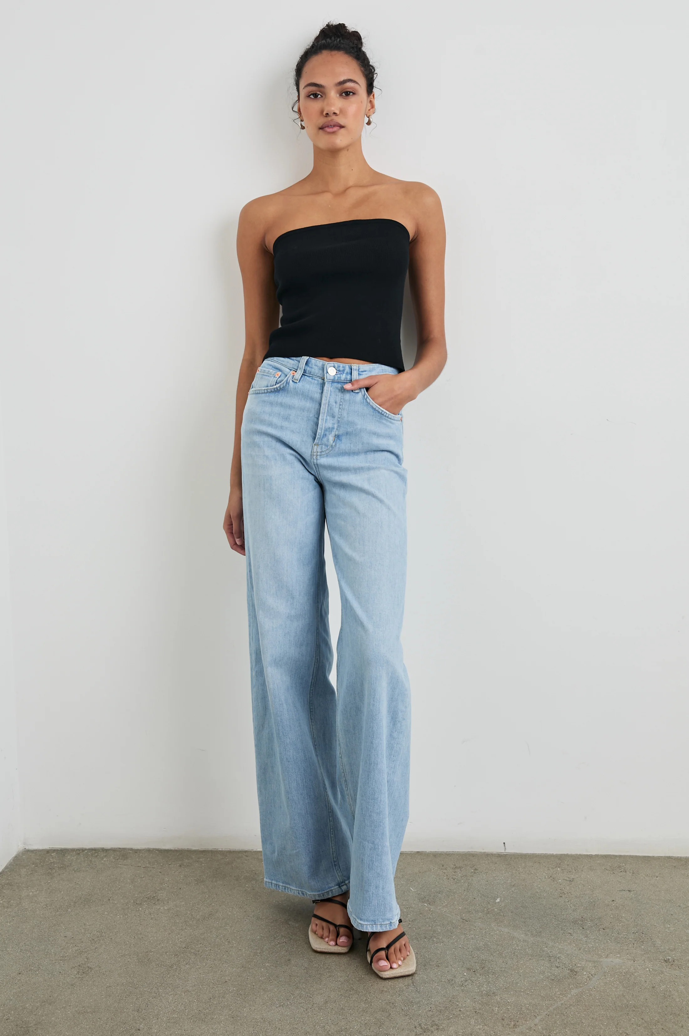 MAGGIE TOP - BLACK - Image 3
