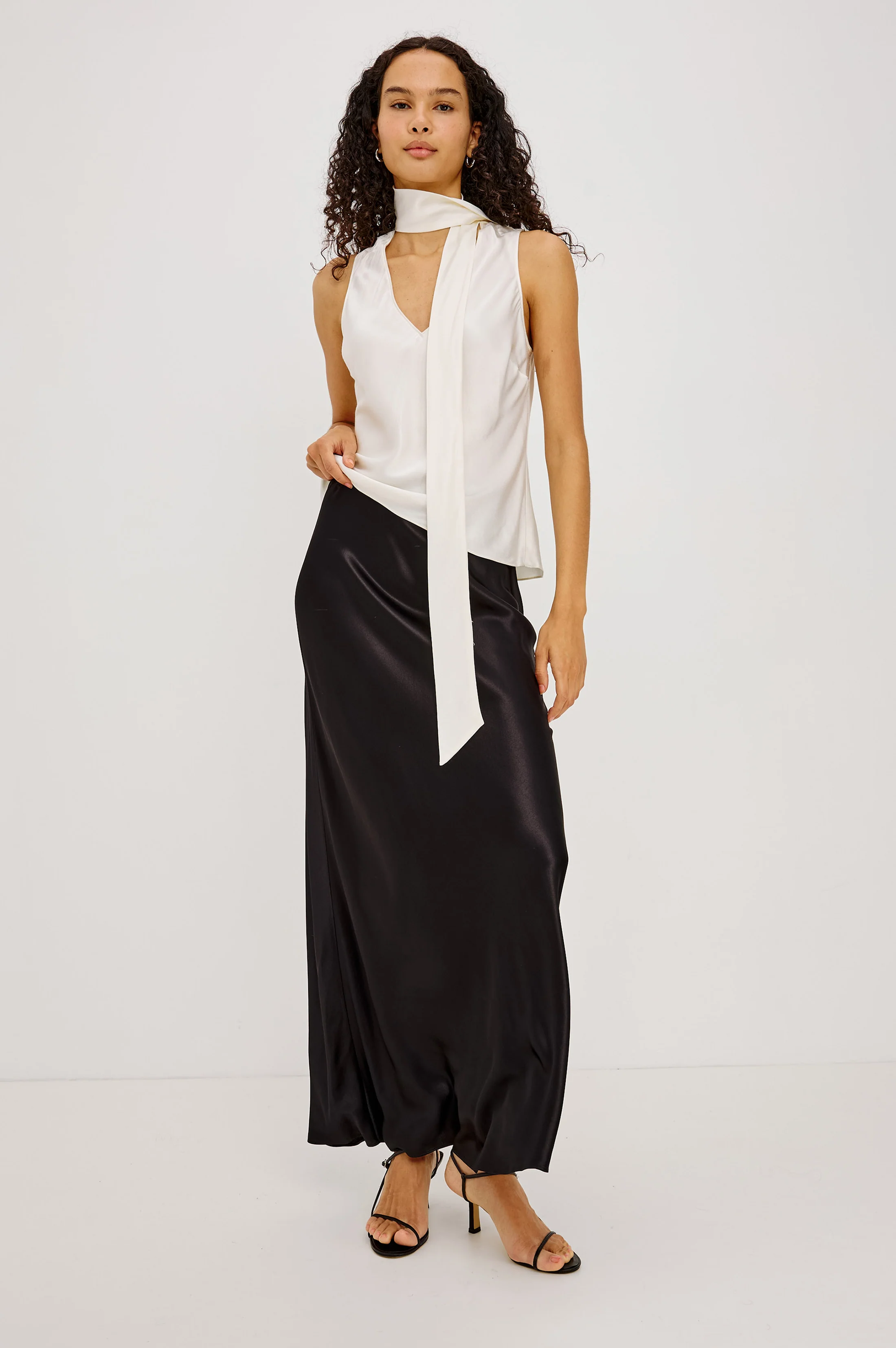 ROMINA SKIRT - BLACK - Image 3