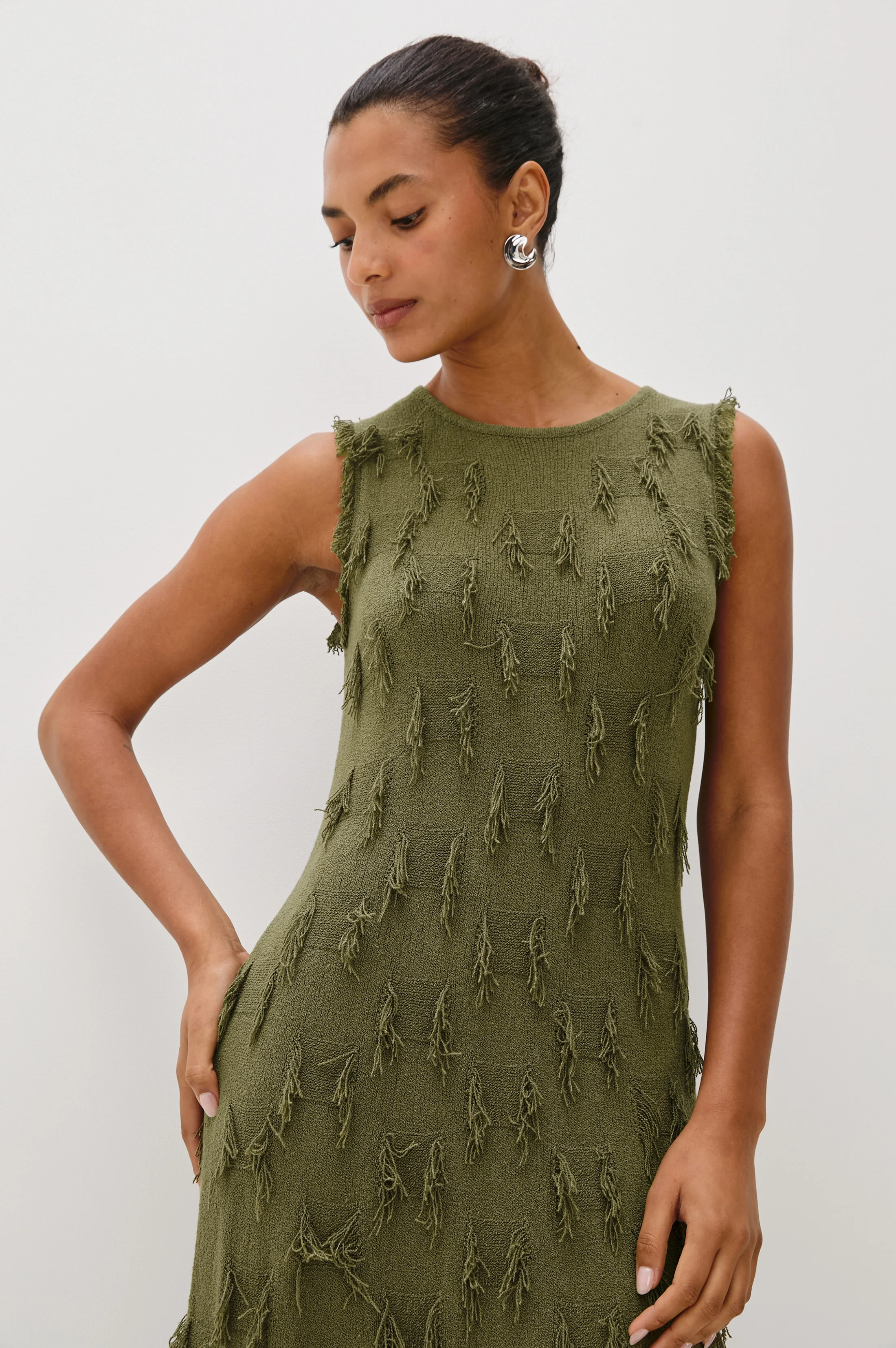 TRIVENTO DRESS - OLIVE - Image 2