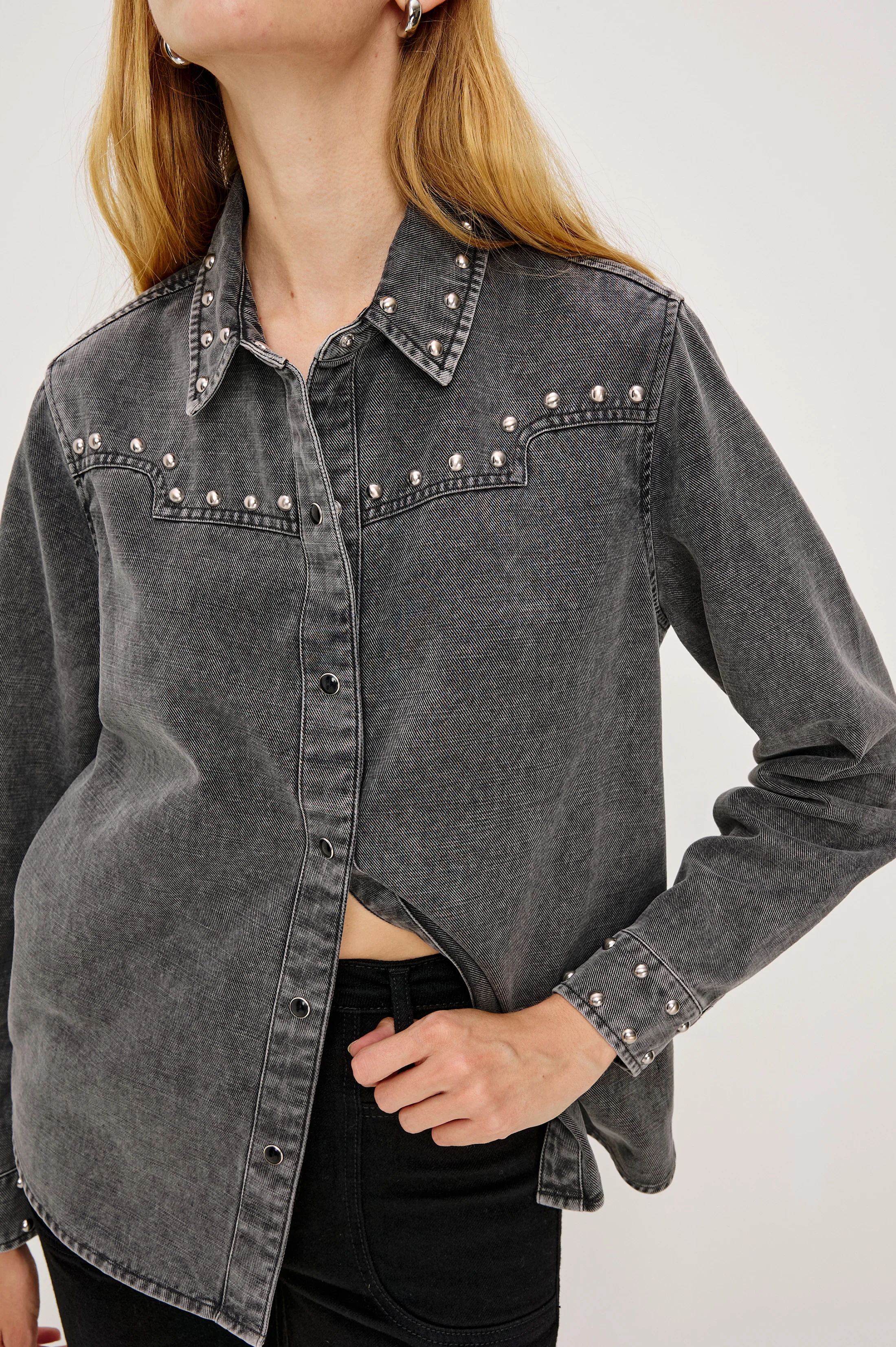 VINEA SHIRT - BLACK - Image 2